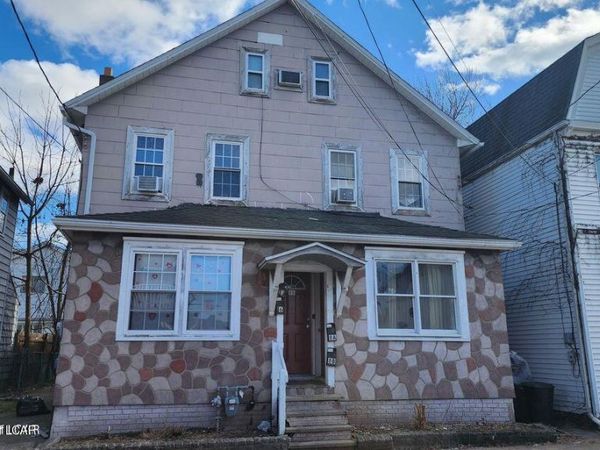 6 Barney Street, Wilkes-Barre, PA 18702