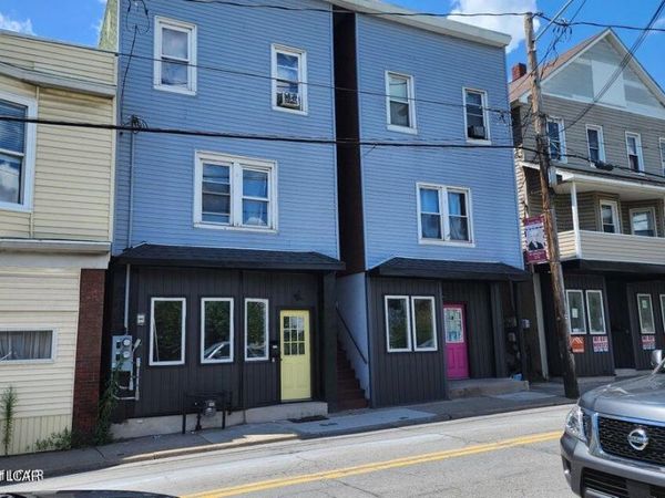 594 Main Street, Edwardsville, PA 18704