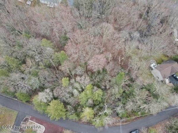 Beaver Slide Drive, Drums, PA 18222