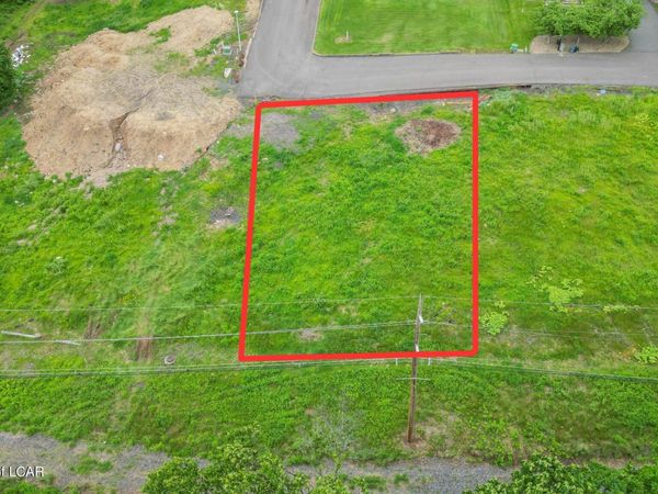 21 Brian Place, Nanticoke, PA 18634