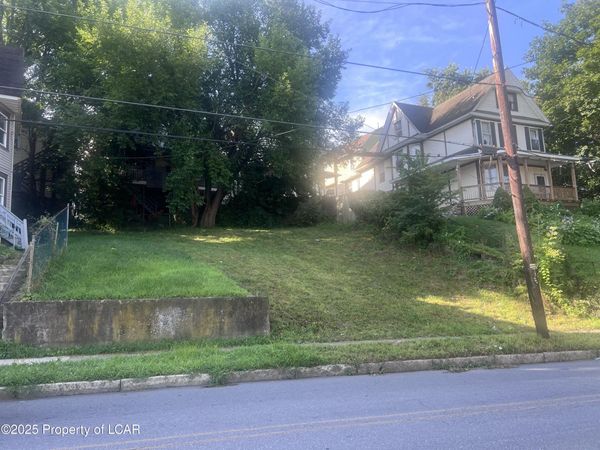 171 scott Street, Wilkes-Barre, PA 18702