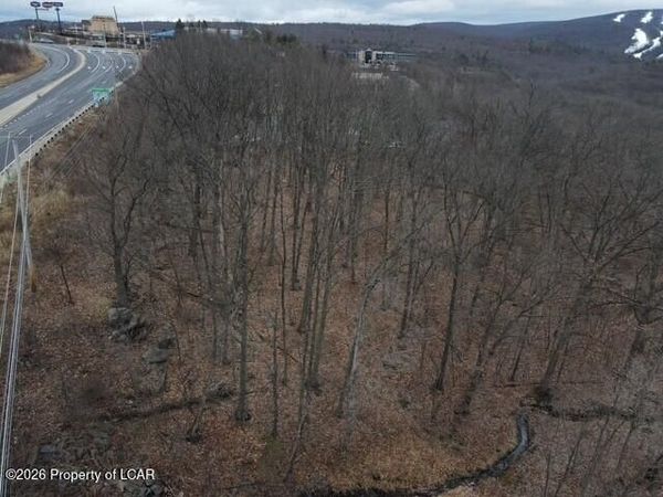 Montage Mountain Road, Moosic, PA 18507