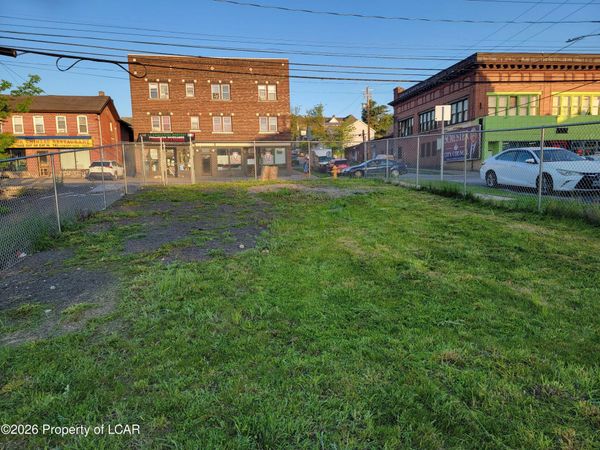 828 Pittston Avenue, Scranton, PA 18505