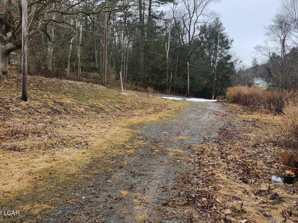 729 Sutton Creek Road, Exeter, PA 18643