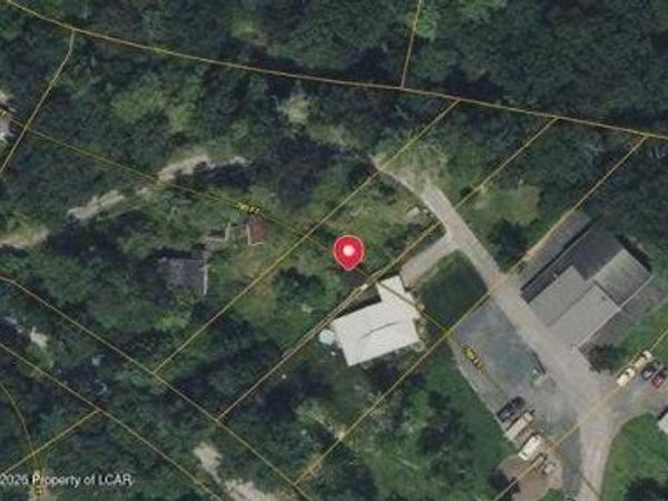 1536 Shady Lane, Mt Pocono, PA 18321