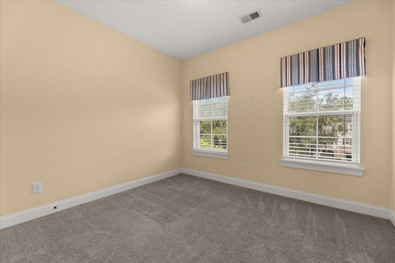 254 Slipper Shell Court Photo 13