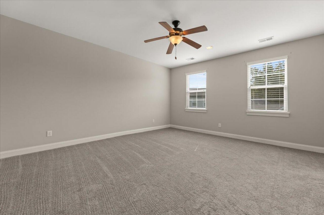 254 Slipper Shell Court Photo 17