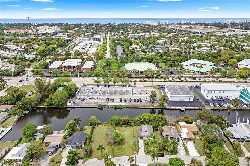 531 13th St N, Naples, FL 34102 Photo