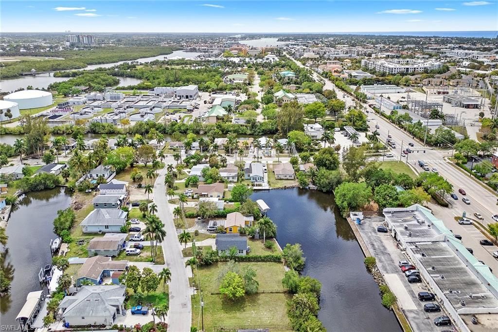 531 13th St N, Naples, FL 34102 Photo