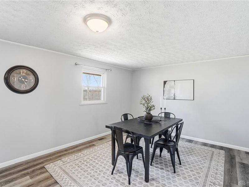 216 Winchester, Bethel Township, OH 45344 Photo 14