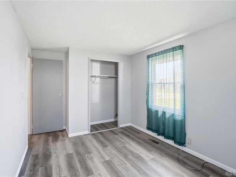 216 Winchester, Bethel Township, OH 45344 Photo 28