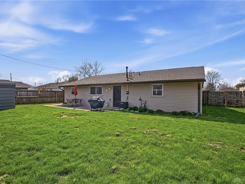 216 Winchester, Bethel Township, OH 45344 Photo 38