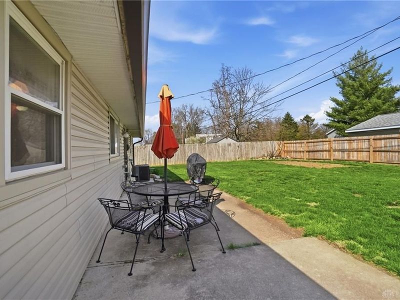 216 Winchester, Bethel Township, OH 45344 Photo 41