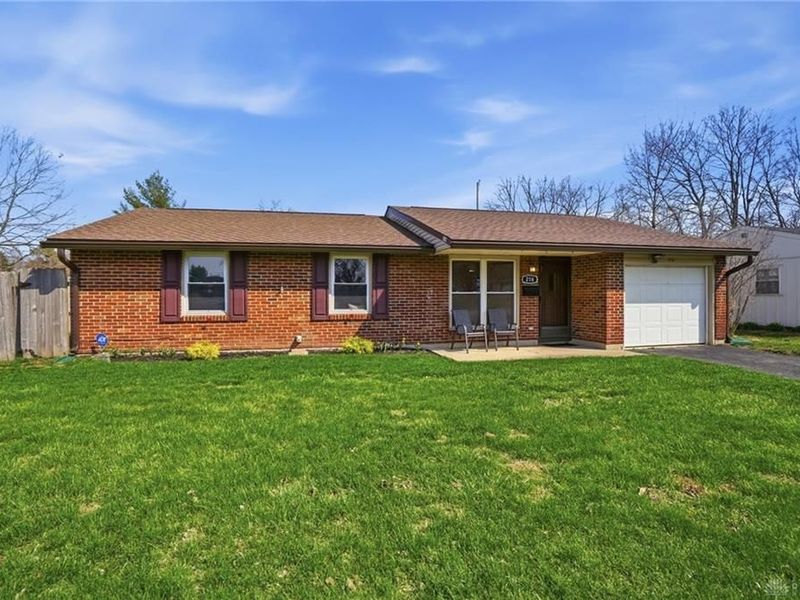 216 Winchester, Bethel Township, OH 45344 Photo 5