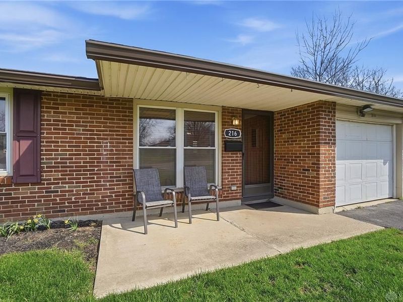 216 Winchester, Bethel Township, OH 45344 Photo 6