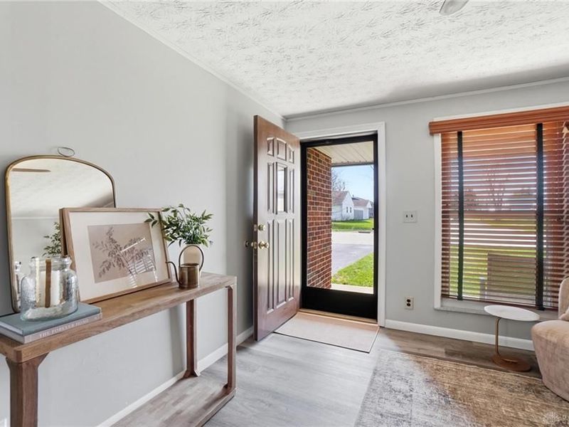 216 Winchester, Bethel Township, OH 45344 Photo 9