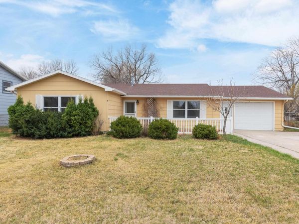 1235 ENNEN DR, Rapid City, SD 57703