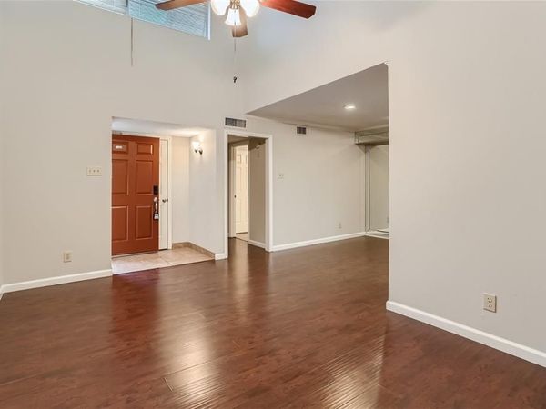 16301 Ledgemont Lane, Unit 269, Addison, TX 75001