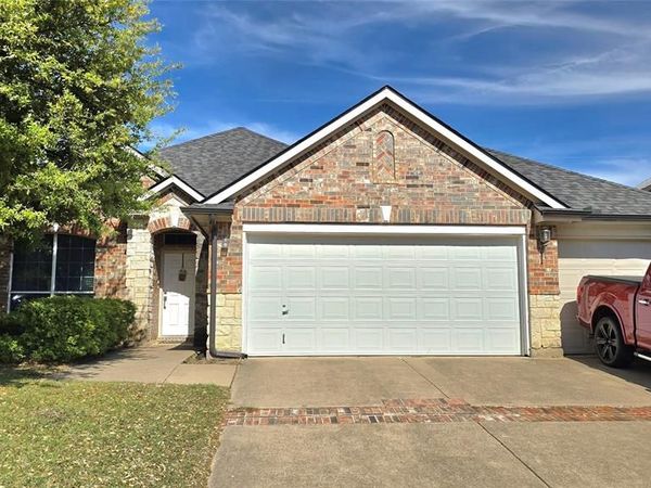 7717 Decoy Drive, Arlington, TX 76002