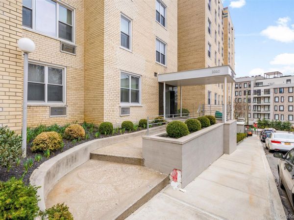 2390 Palisade Avenue , Unit 2B, Bronx, NY 10463