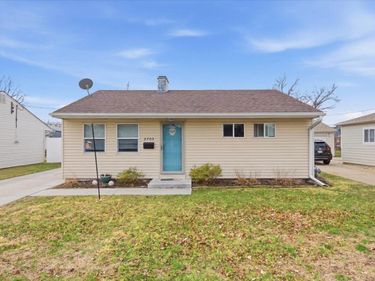 2705 AVENUE H, COUNCIL BLUFFS, IA 51501
