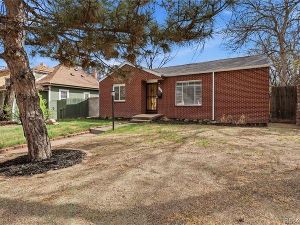 1364 Dayton Street , Aurora, CO 80010