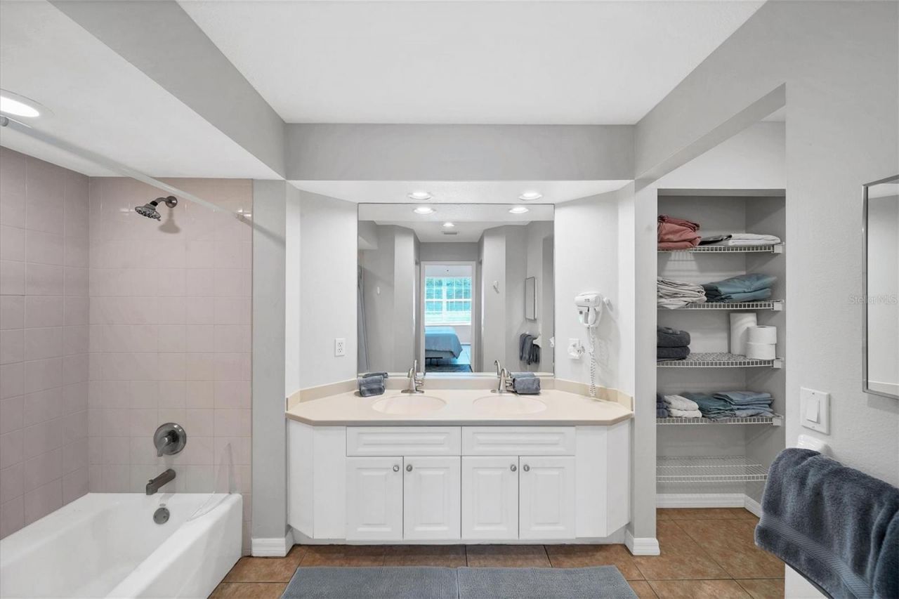 3604 54th Drive W, Unit 102, Bradenton, FL 34210 Photo