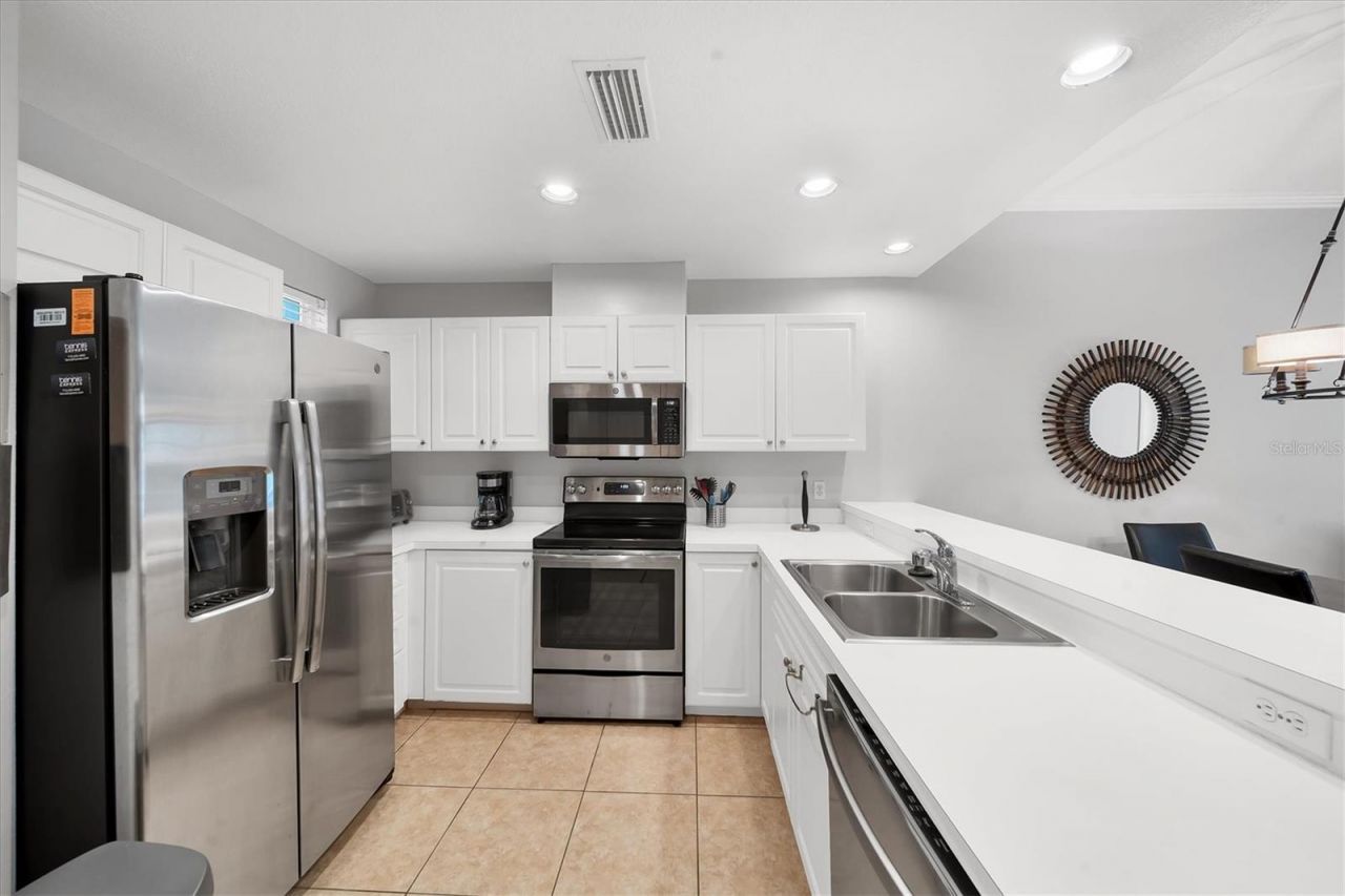 3604 54th Drive W, Unit 102, Bradenton, FL 34210 Photo