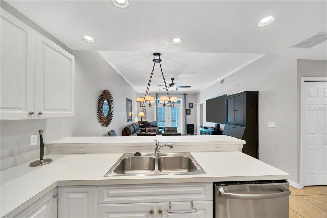 3604 54th Drive W, Unit 102, Bradenton, FL 34210 Photo