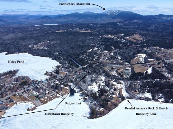 8 Marbles Way , Rangeley, ME 04970