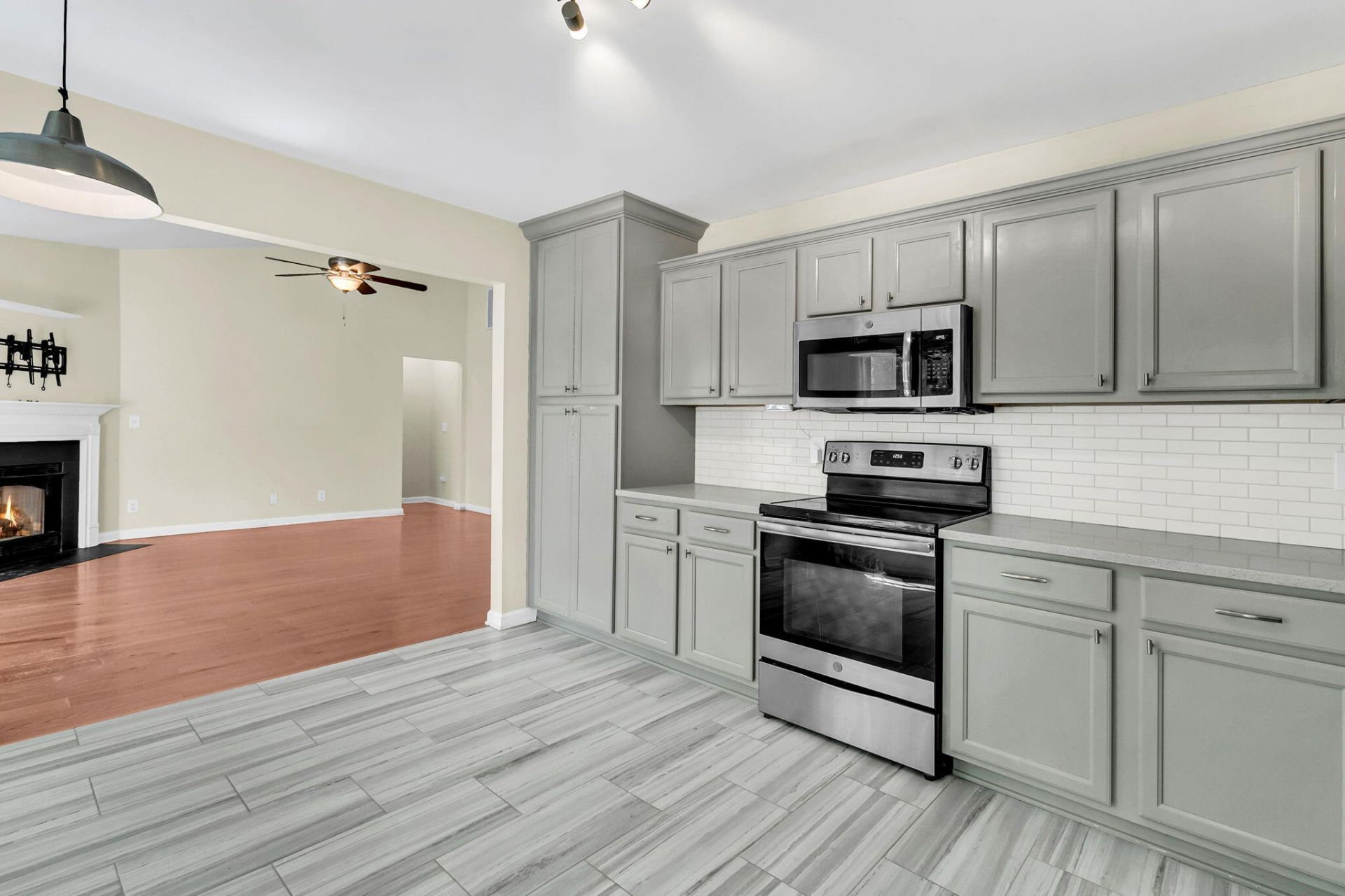604 Tribeca Court Photo 11