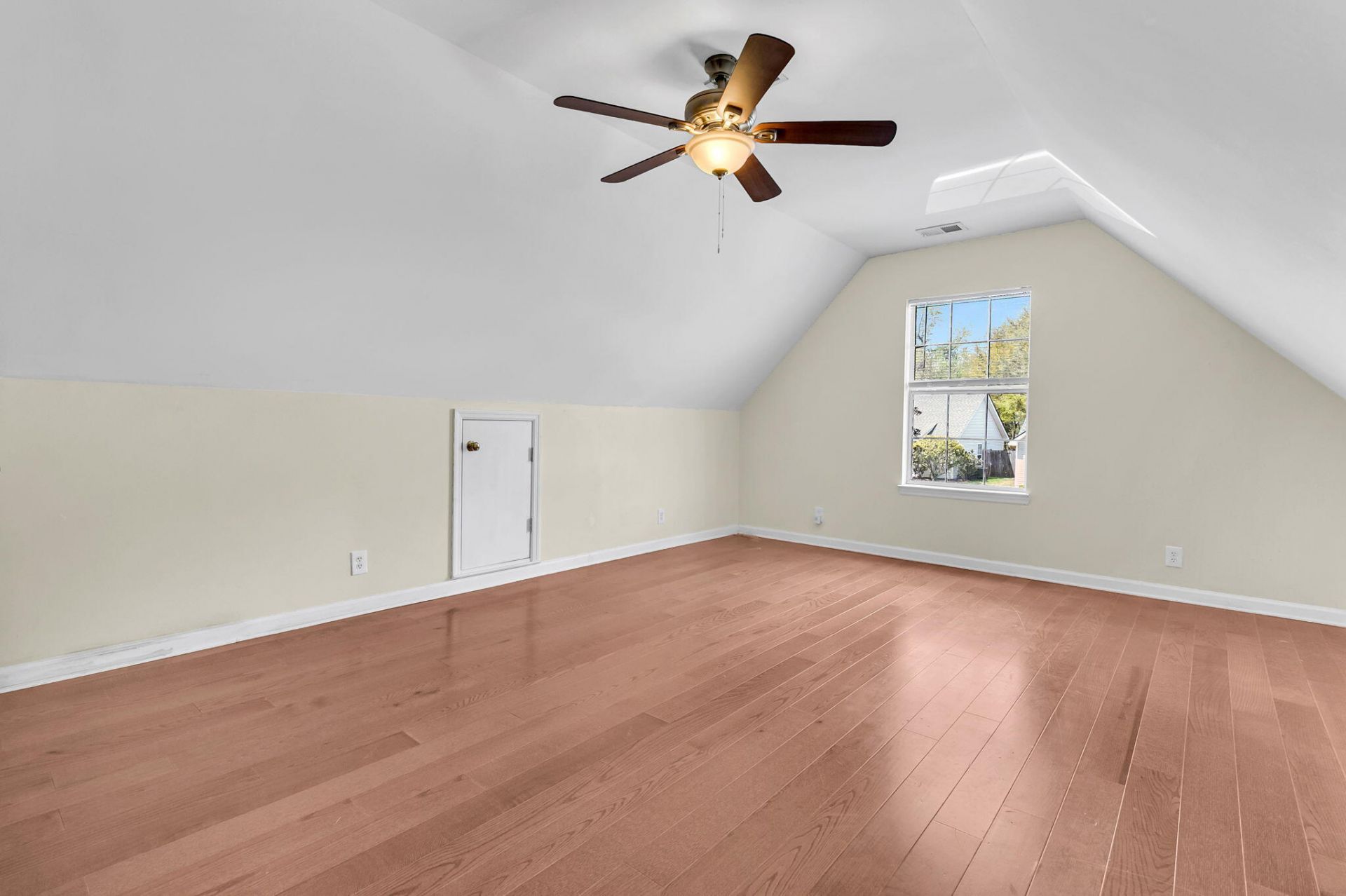 604 Tribeca Court Photo 20