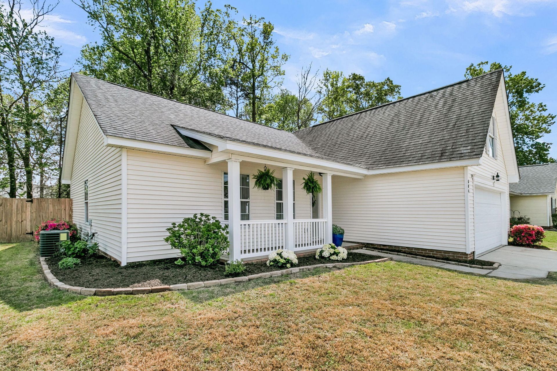 604 Tribeca Court Photo 30