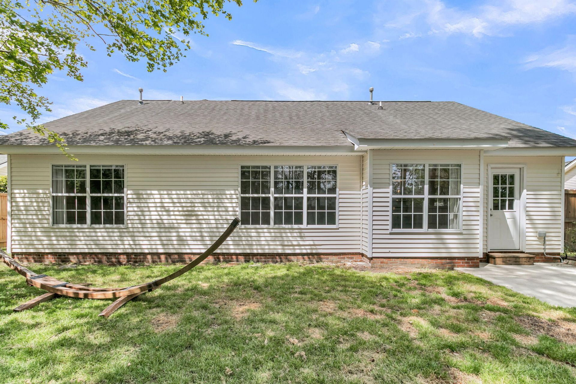 604 Tribeca Court Photo 31