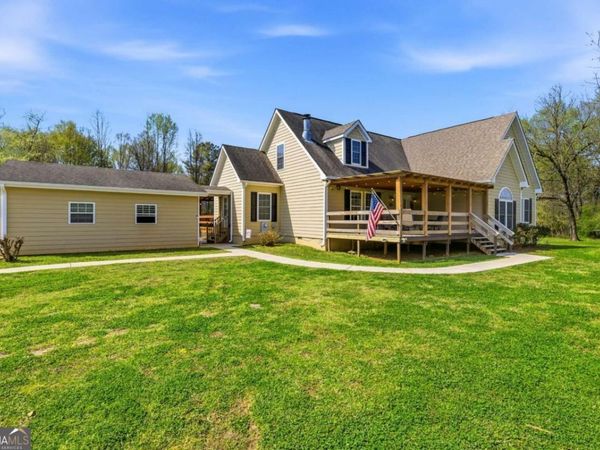 240 Langford Carey Road, Danielsville, GA 30633