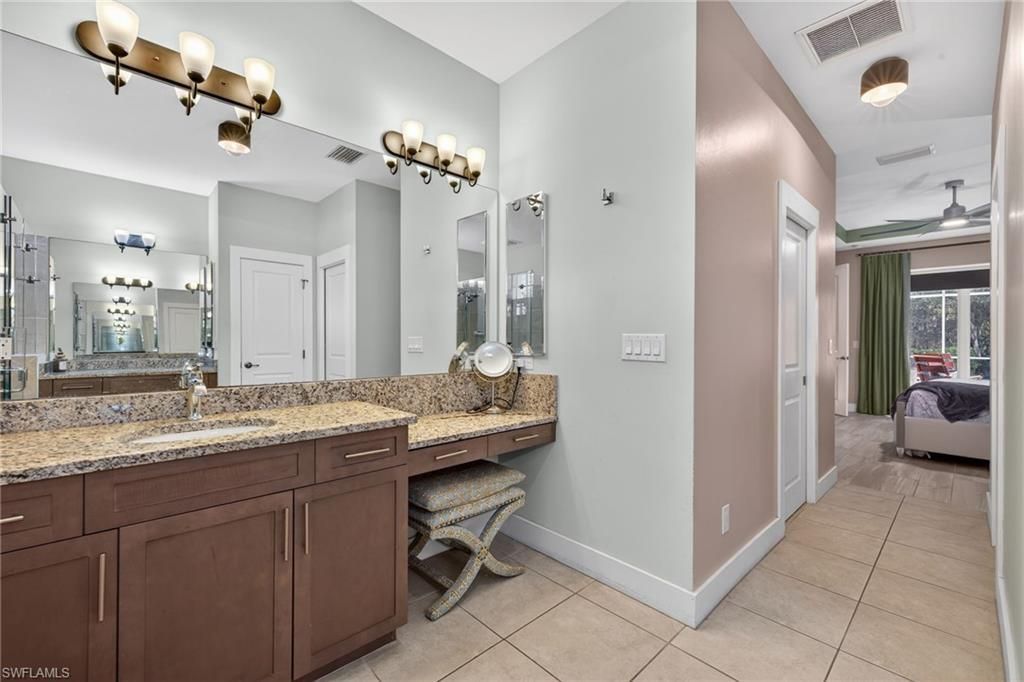 12251 Mcgregor Blvd, Fort Myers, FL 33919 Photo