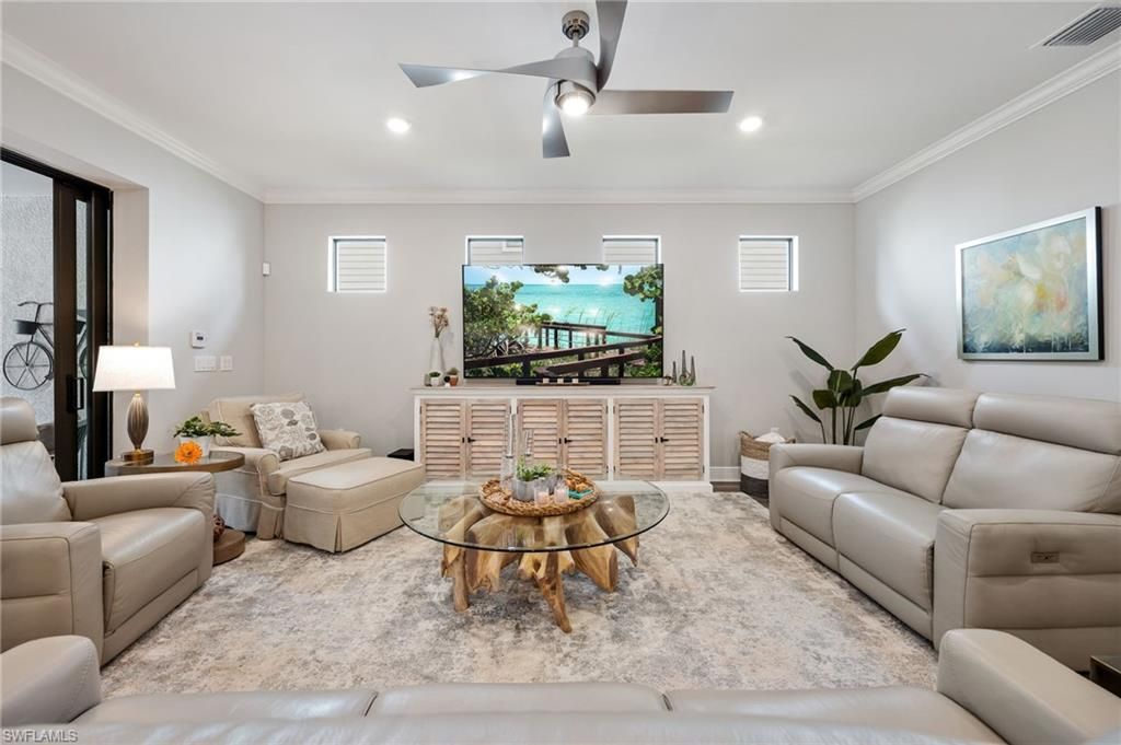 3952 Black Eagle Ln, Fort Myers, FL 33966 Photo