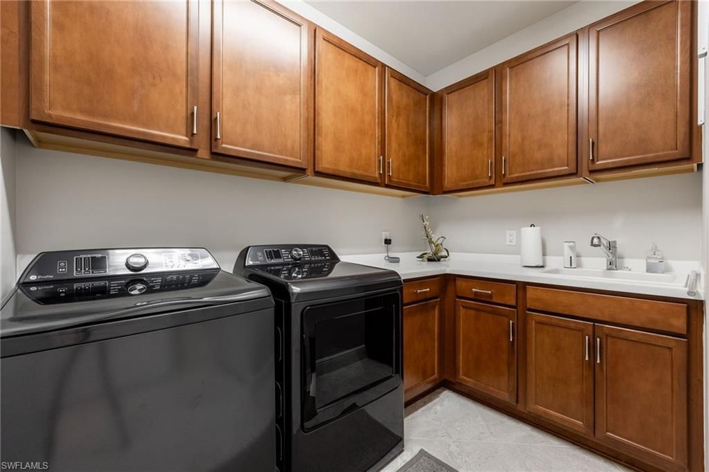 3952 Black Eagle Ln, Fort Myers, FL 33966 Photo