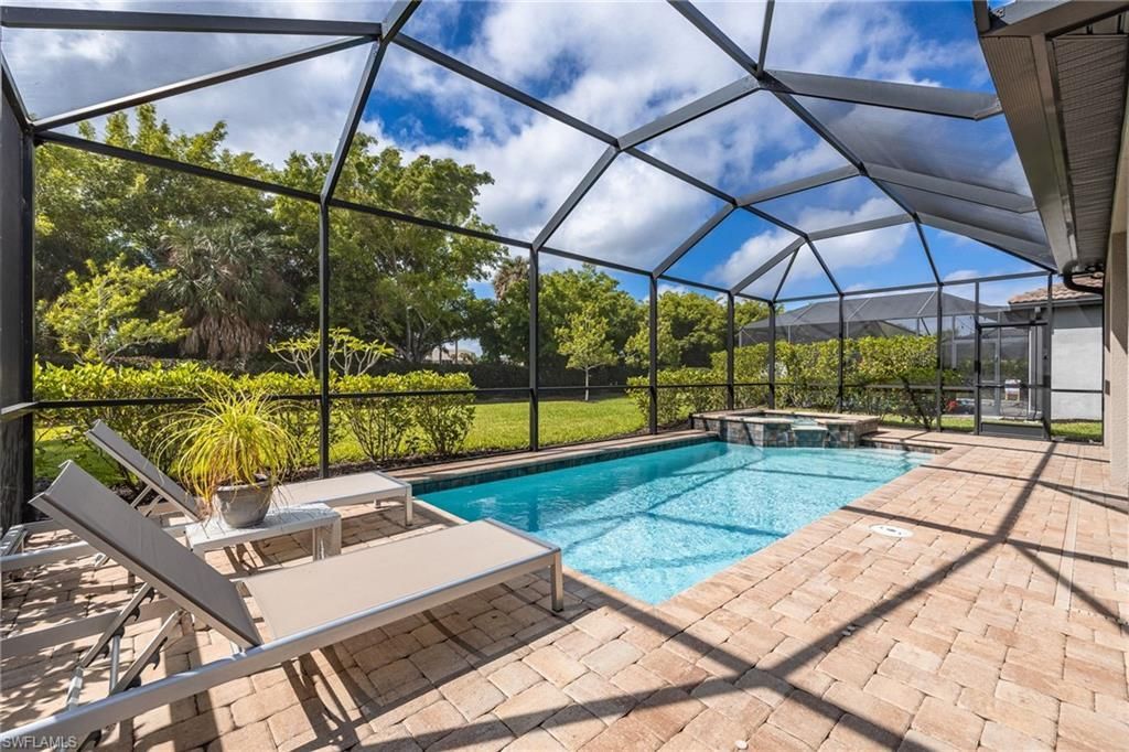 3952 Black Eagle Ln, Fort Myers, FL 33966 Photo