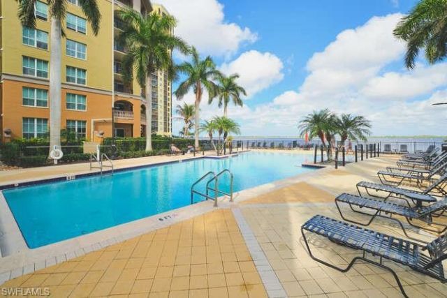 2825 Palm Beach Blvd, Unit 117, Fort Myers, FL 33916 Photo