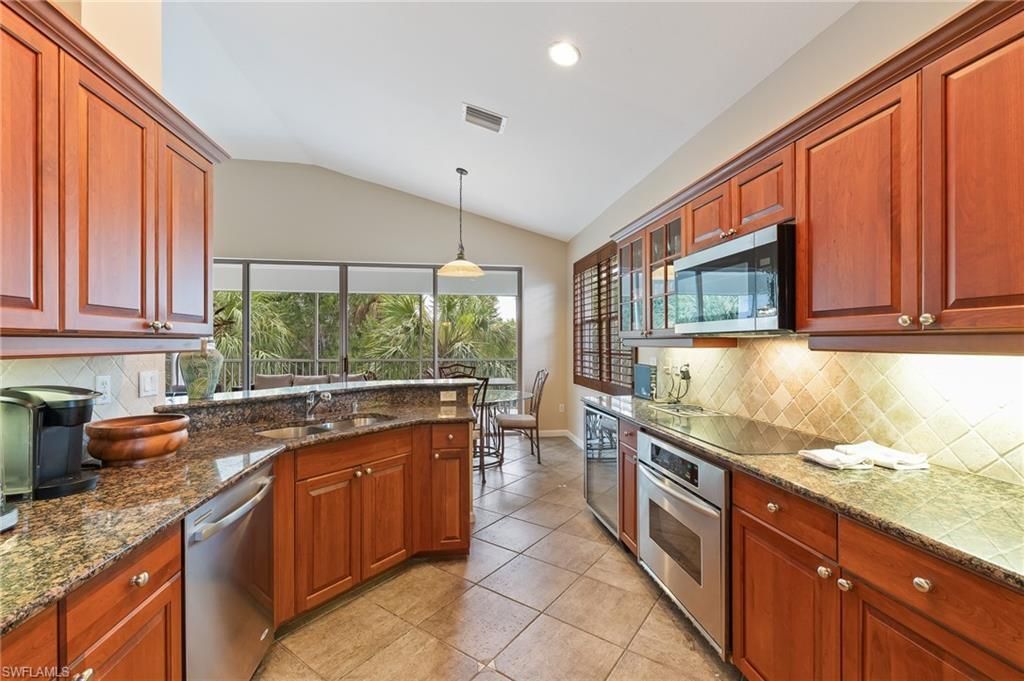 16107 Mount Abbey Way, Unit 202, Fort Myers, FL 33908 Photo