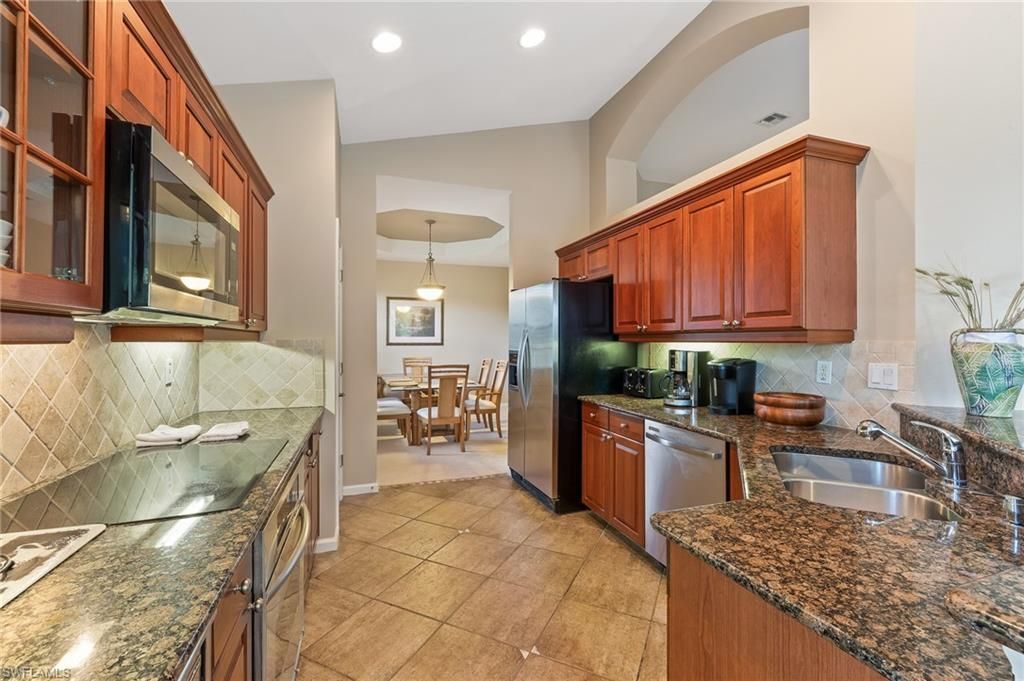 16107 Mount Abbey Way, Unit 202, Fort Myers, FL 33908 Photo