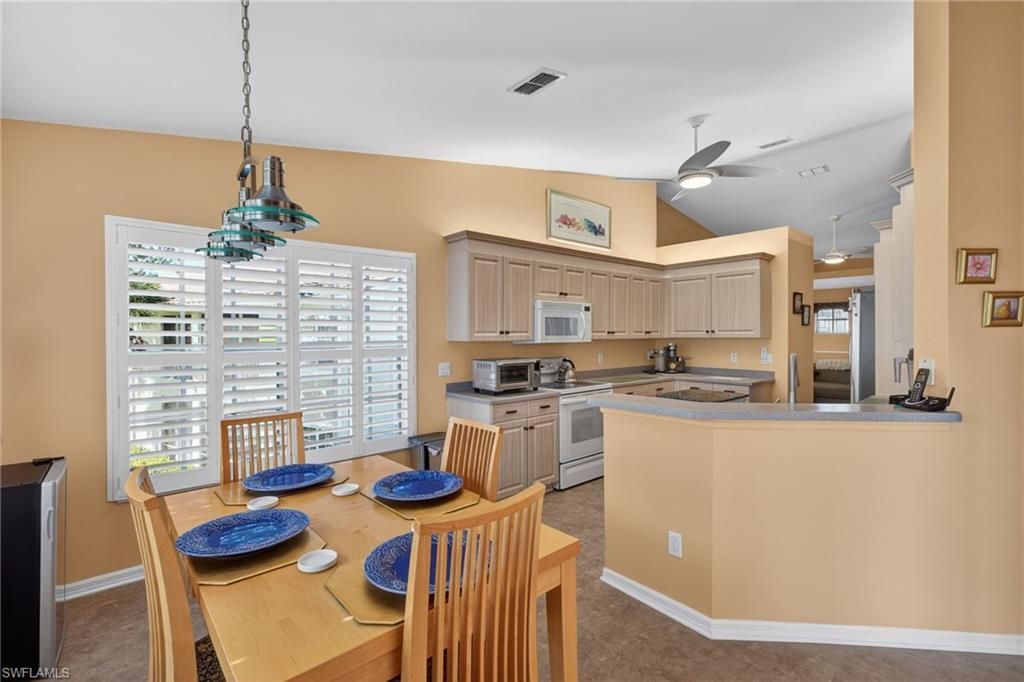 14591 Glen Cove Dr, Unit 1204, Fort Myers, FL 33919 Photo