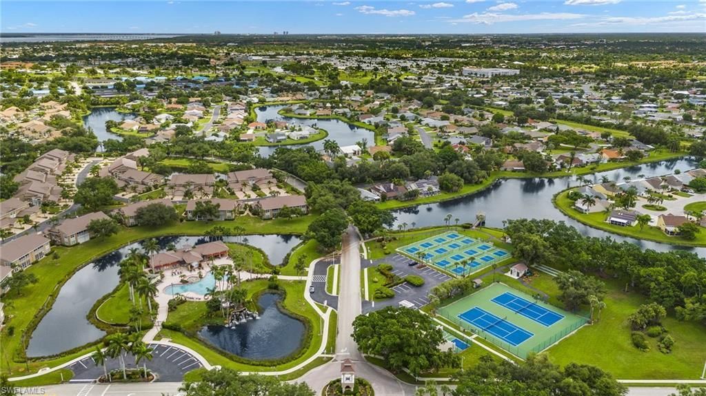 14591 Glen Cove Dr, Unit 1204, Fort Myers, FL 33919 Photo