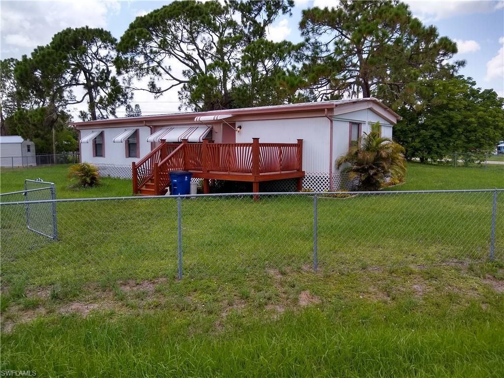 8290 Nault Rd , North Fort Myers, FL 33917 Photo