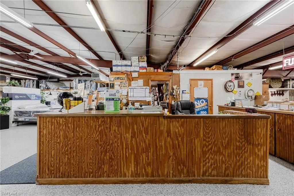 1060 State Road 29 S, Labelle, FL 33935 Photo