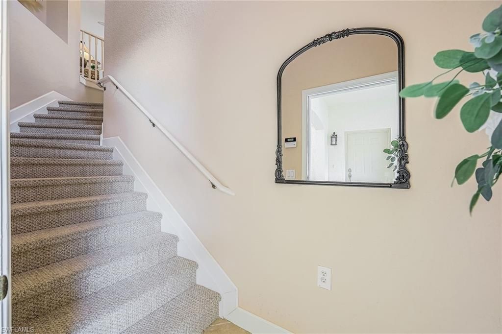 16580 Crownsbury Way, Unit 202, Fort Myers, FL 33908 Photo