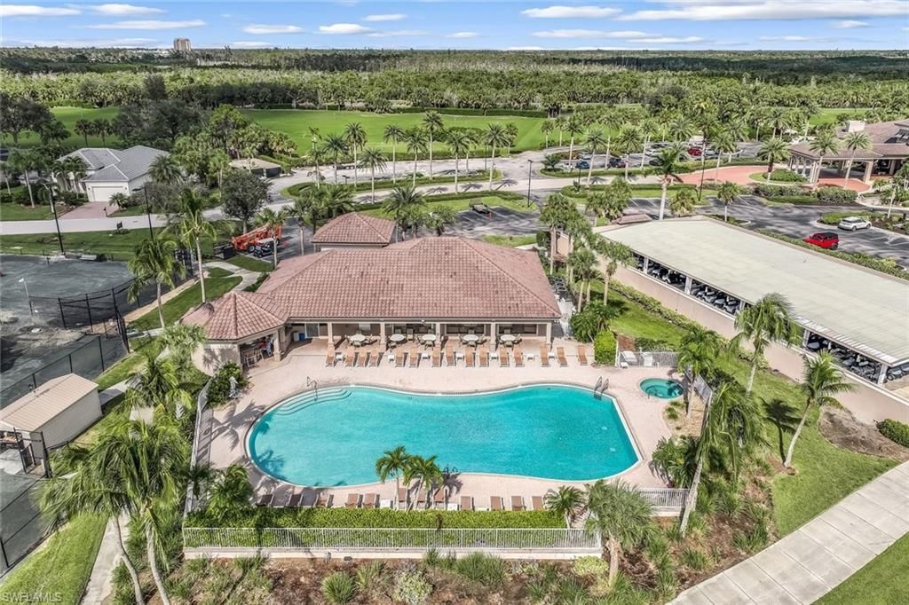 16580 Crownsbury Way, Unit 202, Fort Myers, FL 33908 Photo
