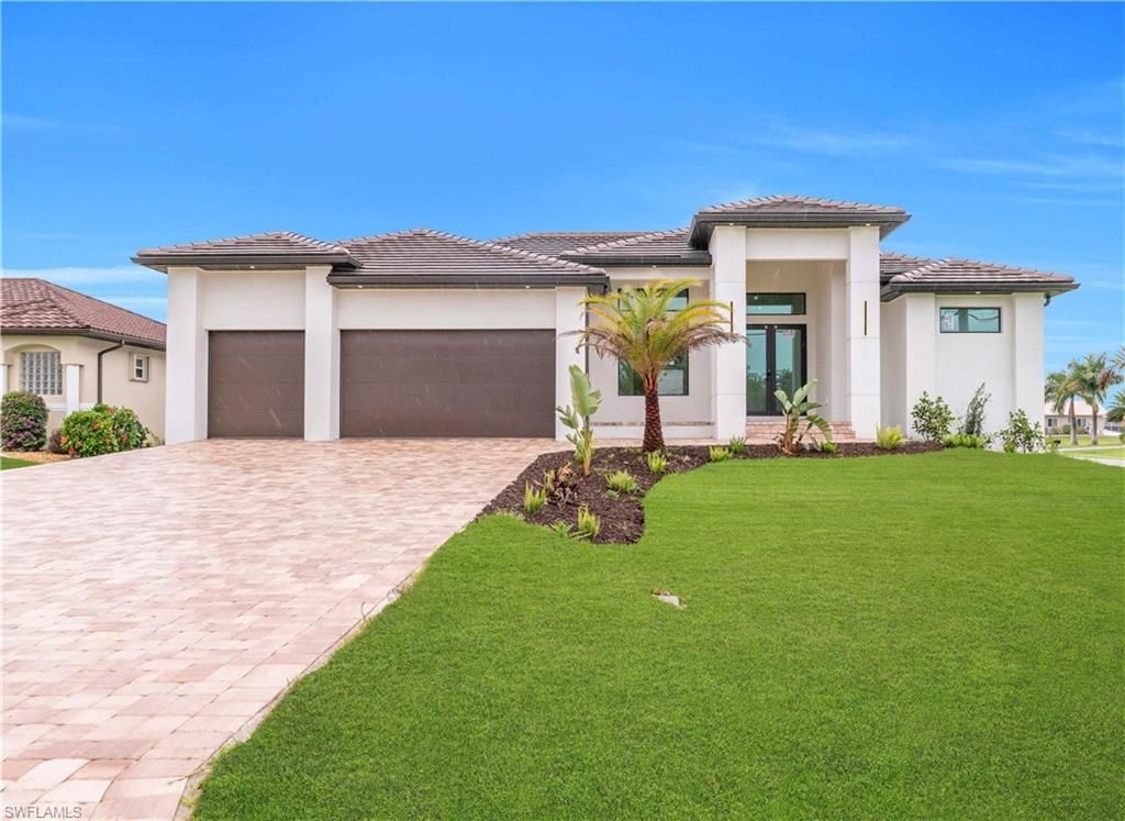 16285 Cape Horn Blvd, Punta Gorda, FL 33955 Main Photo