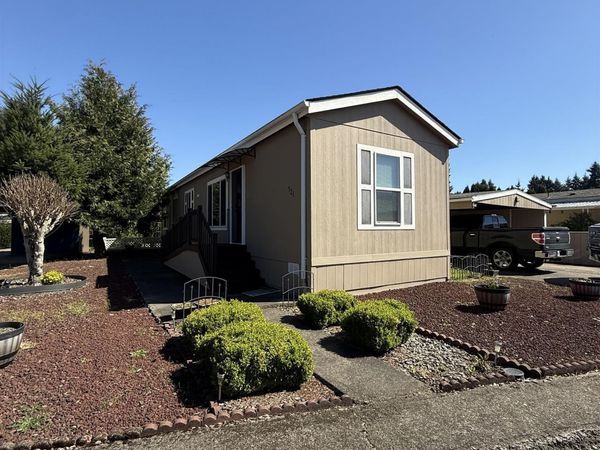 2232 42nd (#321) Av SE, Salem, OR 97317